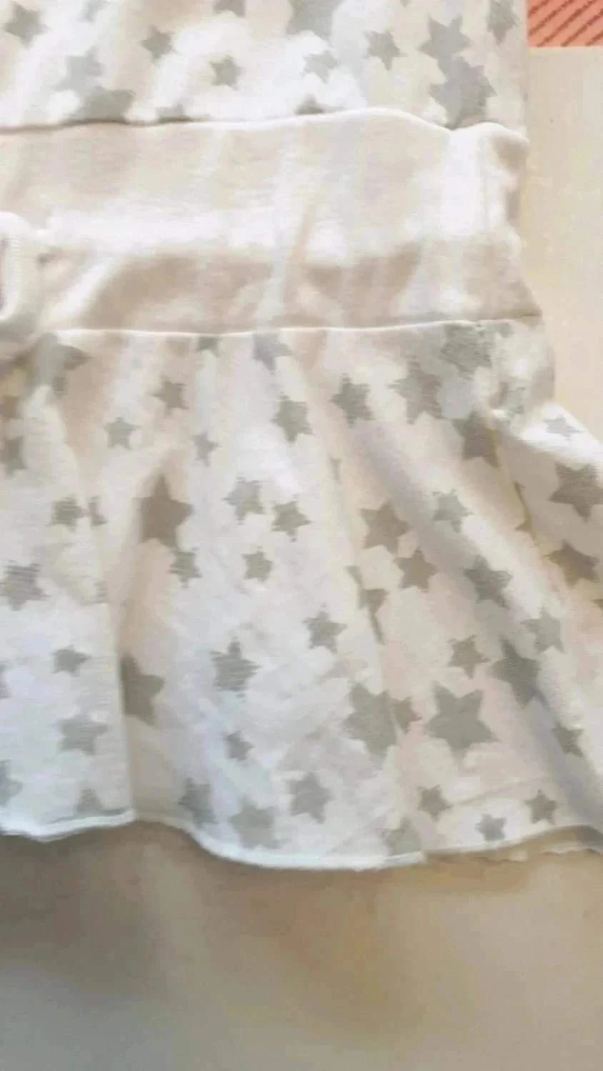 Witte gestippelde tuniek voor 5-jarigen – photo 12